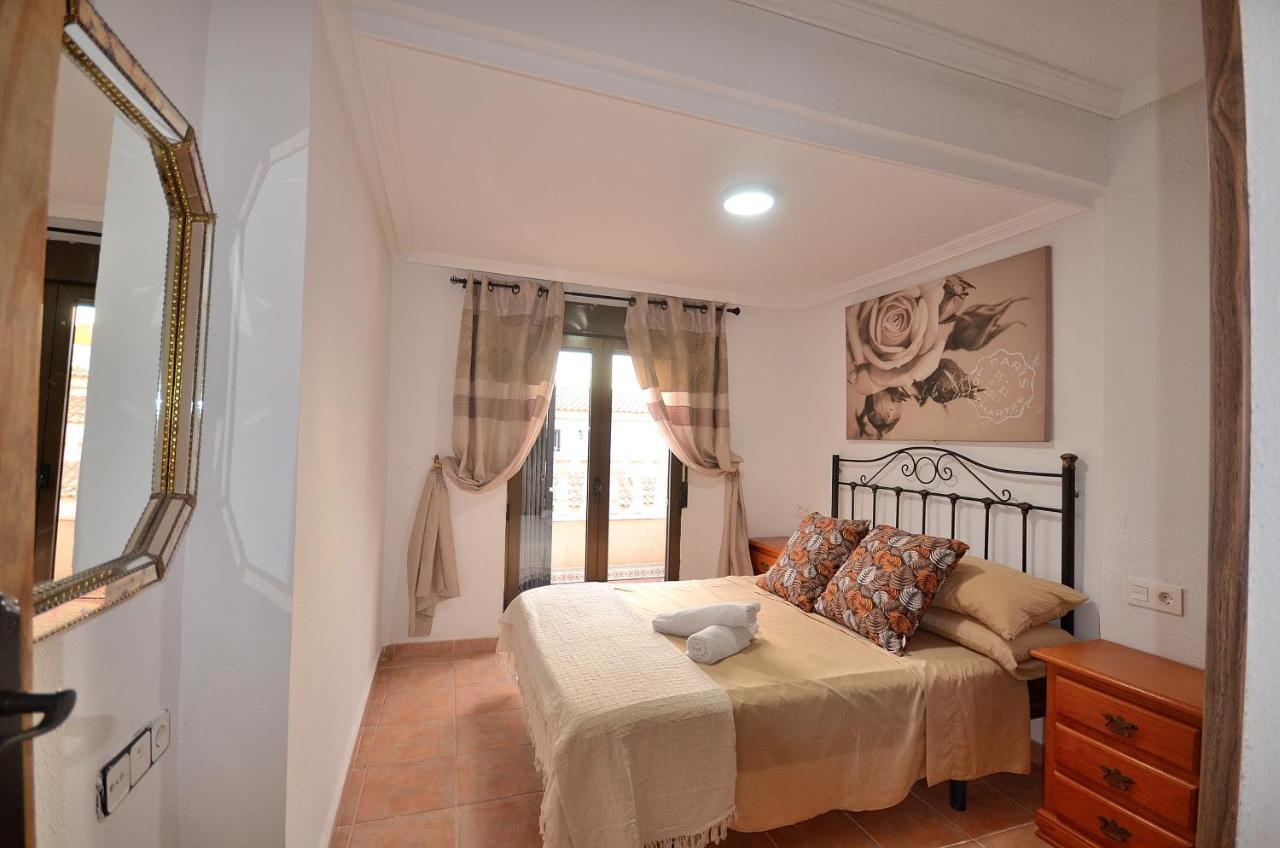Villa Agradable Adosado Con Piscina, Duchas Hidromasaje Torrevieja Esterno foto